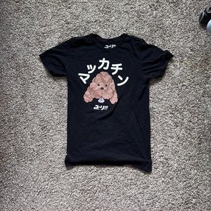 Yuri on ice hottopic “Makkachin” t-shirt in all black in a size small.